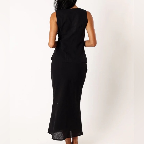 NWT- Current Style Petal & Pup Peter Two Piece Set - Picture 2 of 7